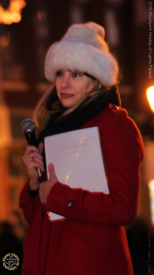 Caurie Putnam - Emcee 2015 Brockport Holiday of Lights Parade